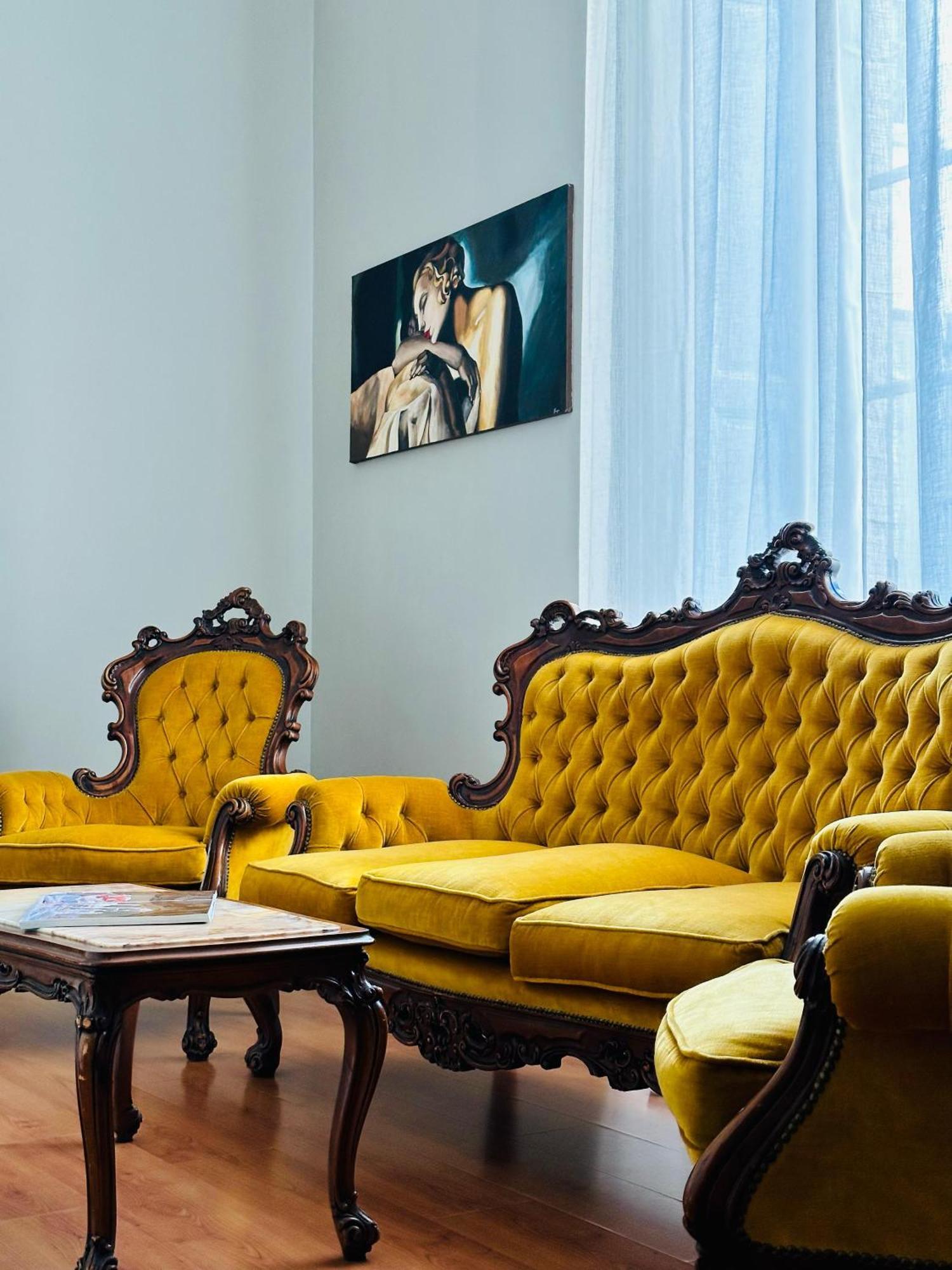 Nerino House, Elegante E Tranquillo Appartamento A 5 Minuti Dal Duomo Milan Bagian luar foto