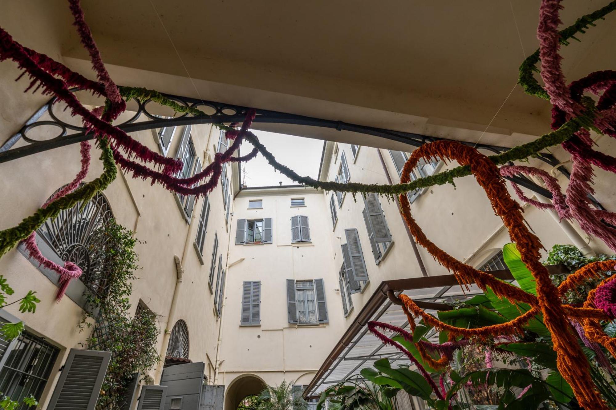 Nerino House, Elegante E Tranquillo Appartamento A 5 Minuti Dal Duomo Milan Bagian luar foto
